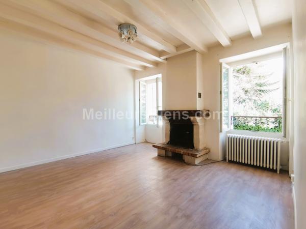 Maison-appartement en centre-ville