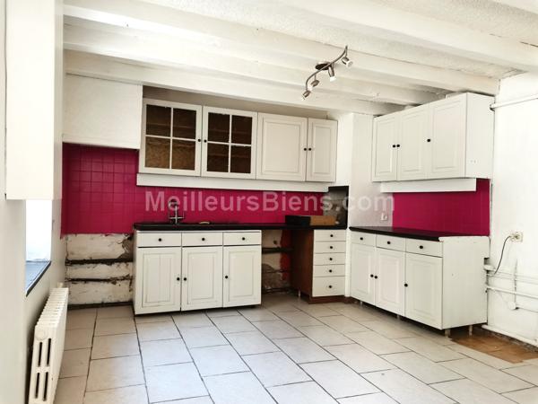 Maison-appartement en centre-ville