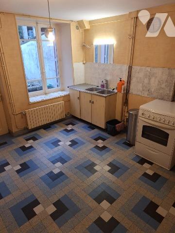 Maison d'habitation à usage d'habitation située à VIREUX-MOLHAIN (08320), 8 et 10 rue de l'égalité