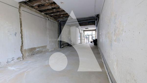 Local commercial 109.5 m2