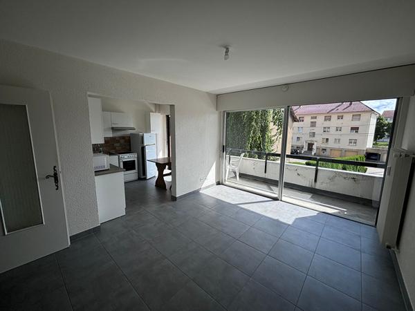 Location Appartement 1 pièce Pontarlier (25300) - proche centre-ville