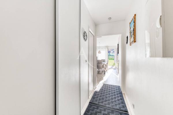 Maison Emerainville 5 pièce(s) 80.2 m2