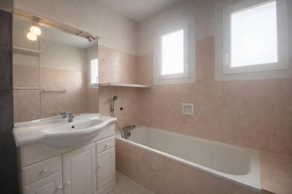 Maison 4 chambres- 20 min TGV - 25 min Vendôme