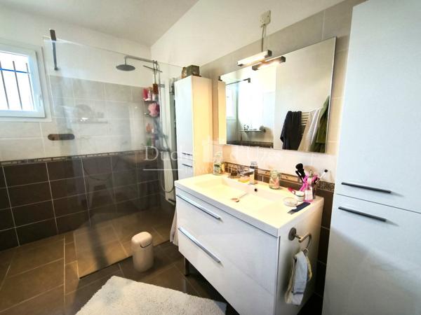 VIAGER villa avec piscine 1 tête