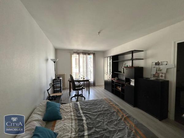 Appartement à louer 1 pièce 26.44m² Tours (37000)