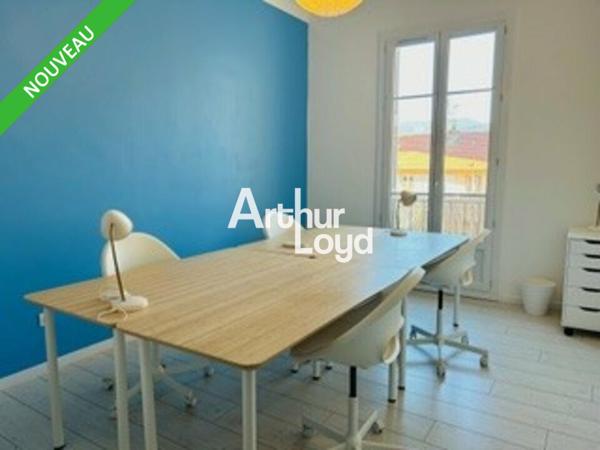 À LOUER – BUREAUX PREMIUM 72 M² – IMMEUBLE BOURGEOIS