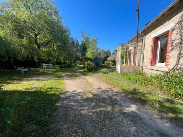 Maison à vendre à Cour-Cheverny dans le Loir-et-Cher (41700), ref : 41002-1051554