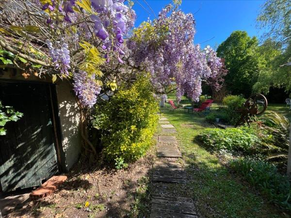 Maison à vendre à Cour-Cheverny dans le Loir-et-Cher (41700), ref : 41002-1051554