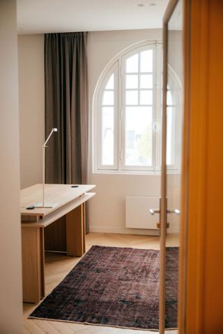 A LOUER 3 BUREAUX ENTRE 17 ET 15m² A LARMOR PLAGE