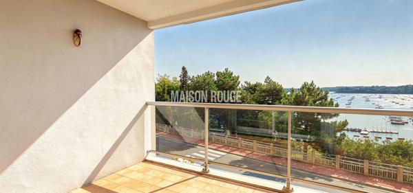 Appartement T2 avec vue mer, terrasse Sud-Est, parking et ascenseur proche plage et commerces