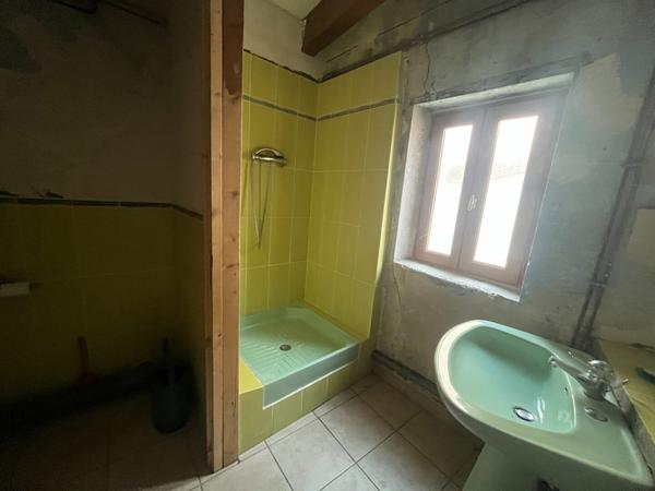 Maison Bayons 2 pièce(s) 76 m2