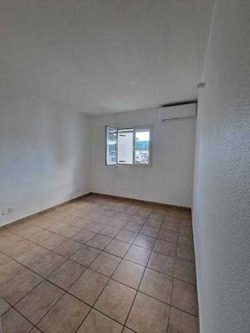 Baie-Mahault (97122) APPARTEMENT T3, RDC, À VENDRE