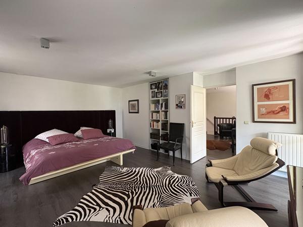 Bordeaux Bastide - Appartement T4 avec extérieur et deux places de parking , Bordeaux