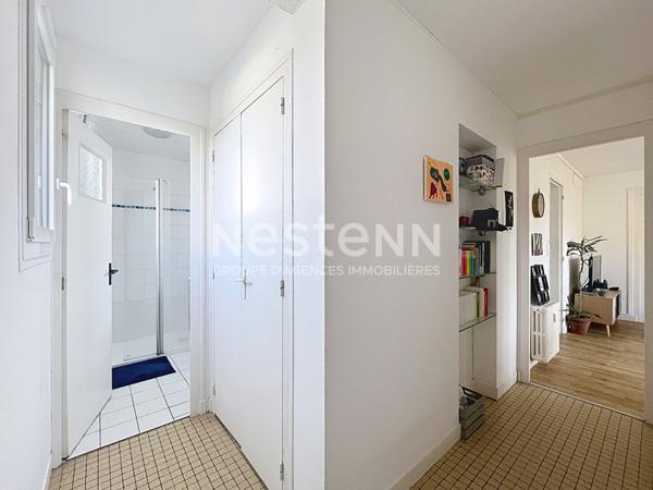 Appartement Nantes - Sainte-Anne - Locataires en place - 2 chambres - Place de parking boxée - Cave