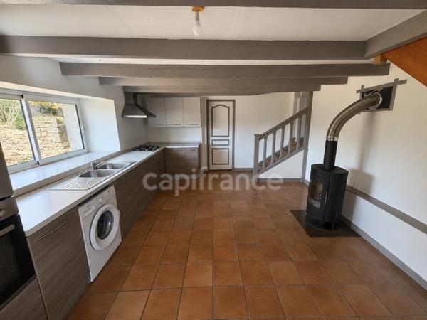 EXCLUSIVITÉ - Propriété à vendre 12 pièces CARHAIX PLOUGUER (29)