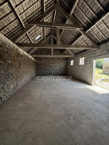 EXCLUSIVITÉ - Propriété à vendre 12 pièces CARHAIX PLOUGUER (29)