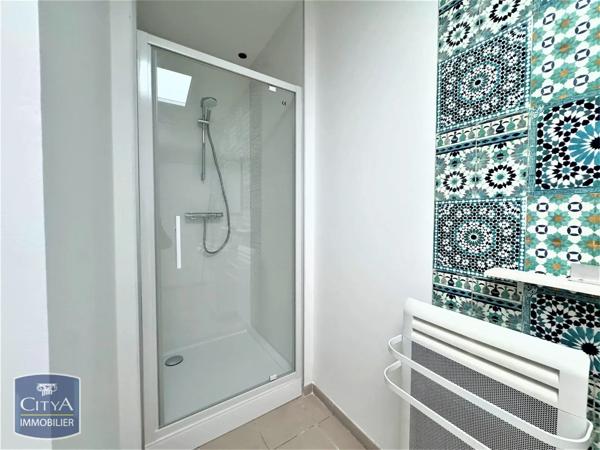 Appartement à louer 2 pièces 61.19m² Armentières (59280)
