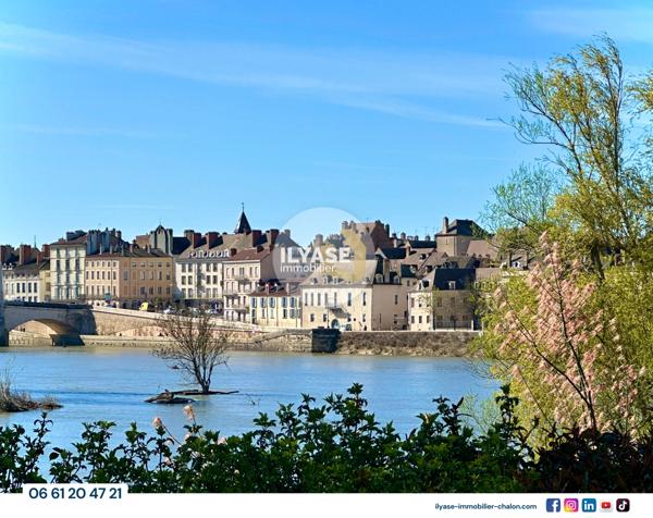 Chalon-sur-Saône (71100) Appartement T5 | 103 m² | Double balcon | Vue imprenable sur Chalon-sur-Saône | Place de parking privative
