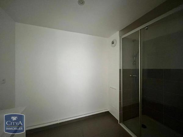 Appartement à louer 3 pièces 62.1m² Chartres (28000)