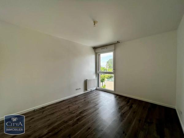 Appartement à louer 3 pièces 62.1m² Chartres (28000)