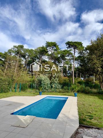 Maison au Pyla avec piscine et garage dans cadre verdoyant