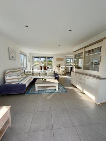 Maison au Pyla avec piscine et garage dans cadre verdoyant