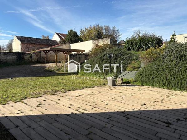 maison en pierre du XIX? siècle, offrant 150 m²