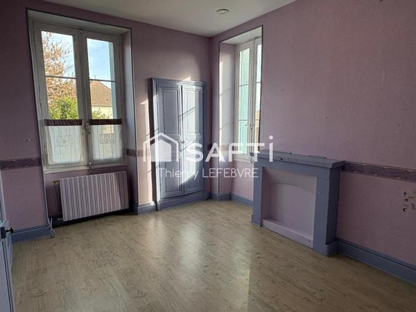 maison en pierre du XIX? siècle, offrant 150 m²
