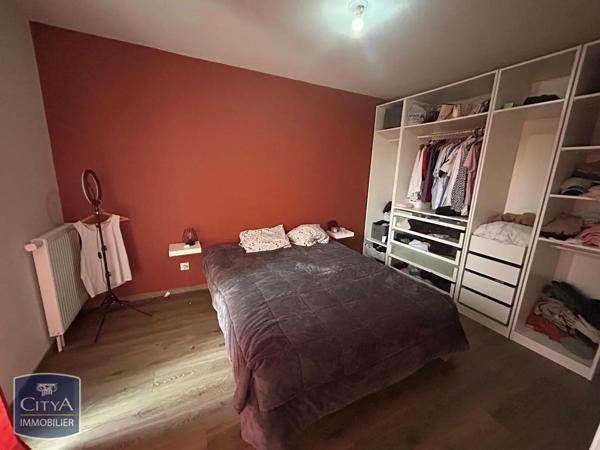 Appartement à louer 3 pièces 52.6m² Tours (37100)