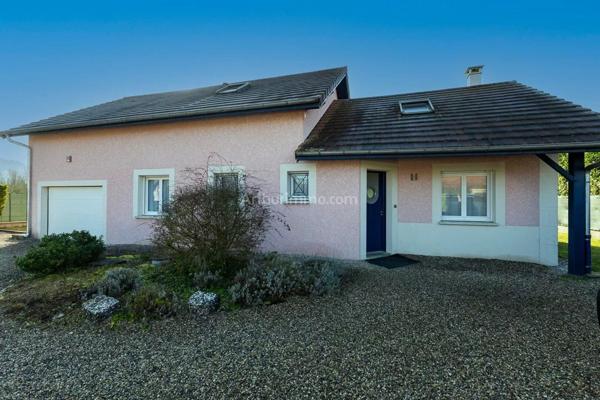 Vente Maison 5 pièces 170 m2 à Yenne