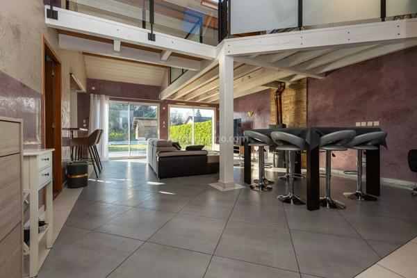 Vente Maison 5 pièces 170 m2 à Yenne