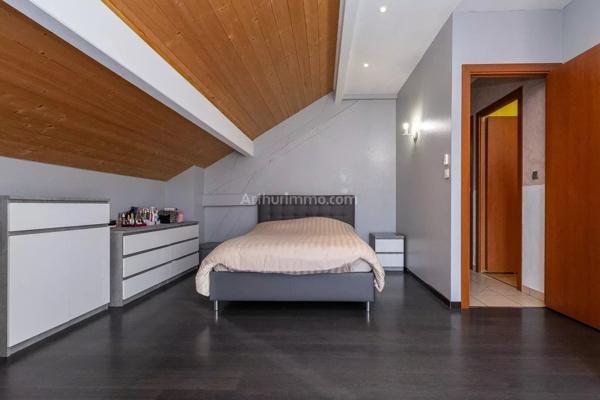 Vente Maison 5 pièces 170 m2 à Yenne