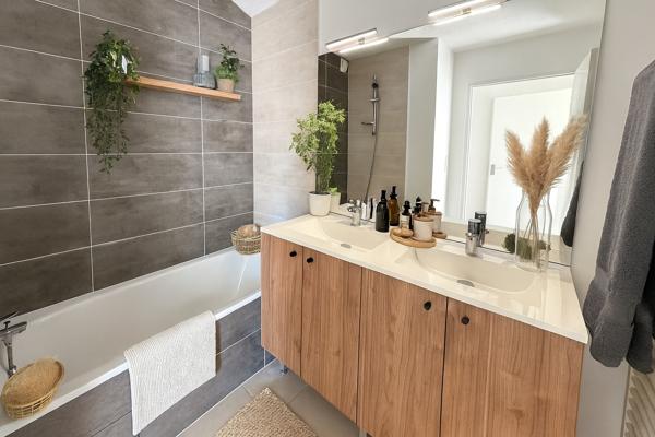 Appartement 5 pièce(s) 106 m2 , L union