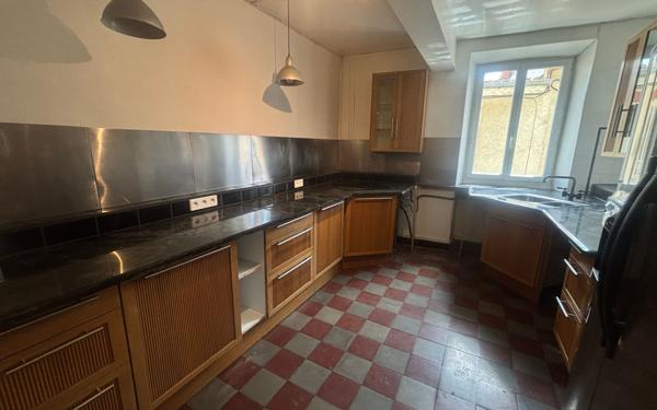 Maison à vendre    4 pièces •  Carcassonne