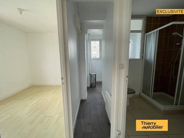 Appartement 2 pièces                                        - 44200 Nantes - Île de Nantes Réf : 130596