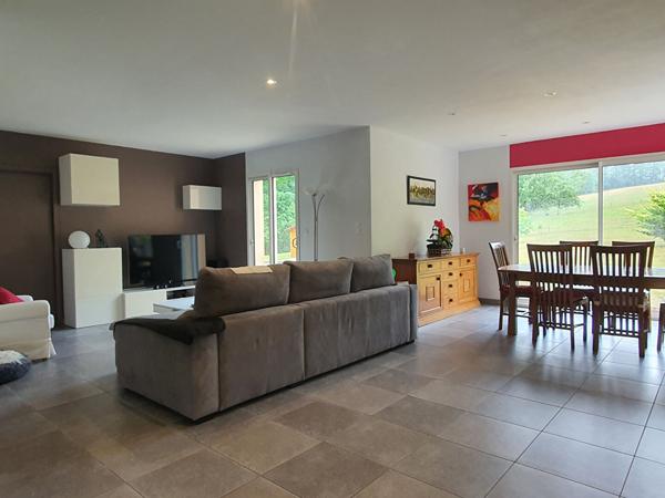 MAISON À VENDERE À SEIGY