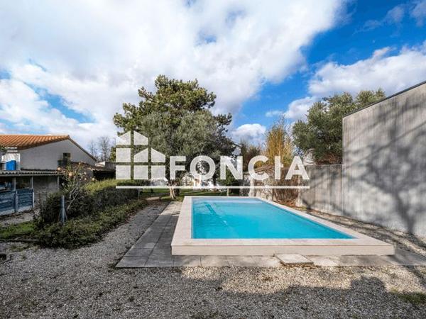 À vendre Maison 4 pièces 102 m² - La Rochelle 17000