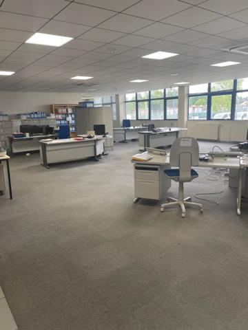 Fleury-les-Aubrais (45400) NORD EST ORLEANS - LOCAL D'ACTIVITE 1 885 M²