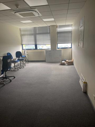 Fleury-les-Aubrais (45400) NORD EST ORLEANS - LOCAL D'ACTIVITE 1 885 M²