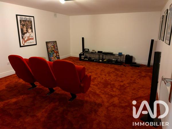 Maison à vendre 9 pièces 230 m² Latresne