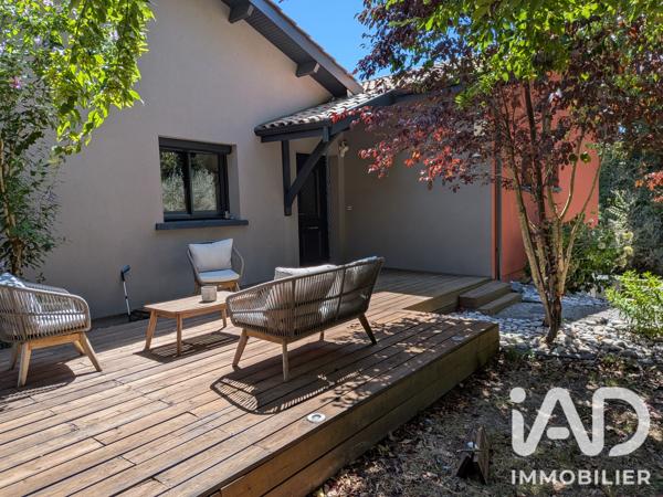 Maison à vendre 9 pièces 230 m² Latresne
