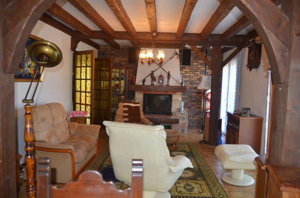 Maison à vendre 6 pièces BEAUFORT (39)