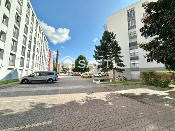 Appartement en rez-de-chaussée avec place de parking privative
