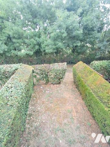 Les Herbiers Quartier Les demoiselles appartement  avec jardinet privatif