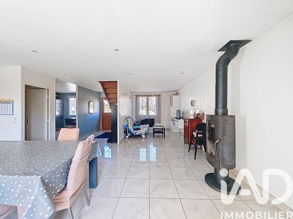 Maison à vendre 5 pièces 125 m² Pontault-Combault