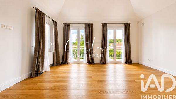 Maison à vendre 7 pièces 205 m² Bellefontaine