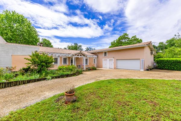 Magnifique Domaine à vendre sur Léognan