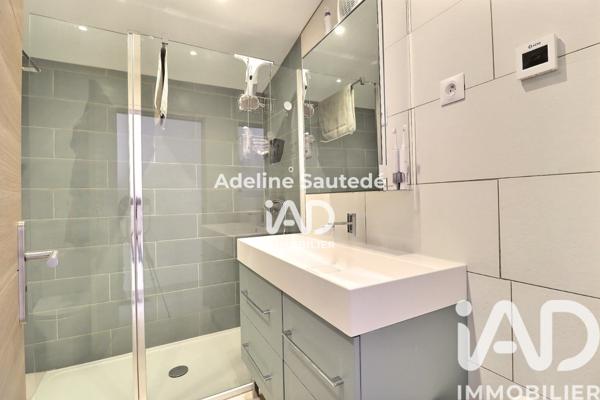 Maison à vendre 6 pièces 95 m² Saint-Cyr-sur-Mer