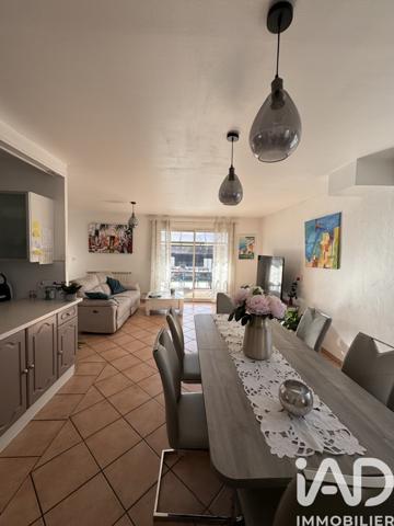 Maison à vendre 4 pièces 100 m² Saint-Cyr-sur-Mer