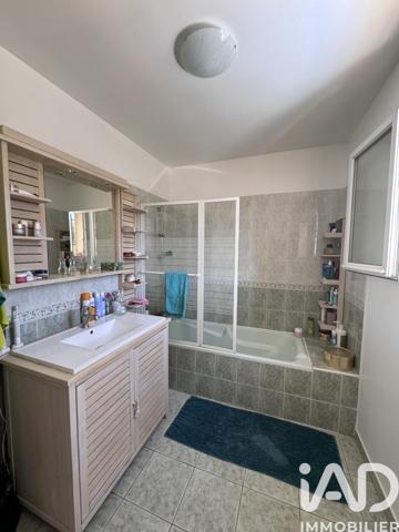 Maison à vendre 4 pièces 100 m² Saint-Cyr-sur-Mer